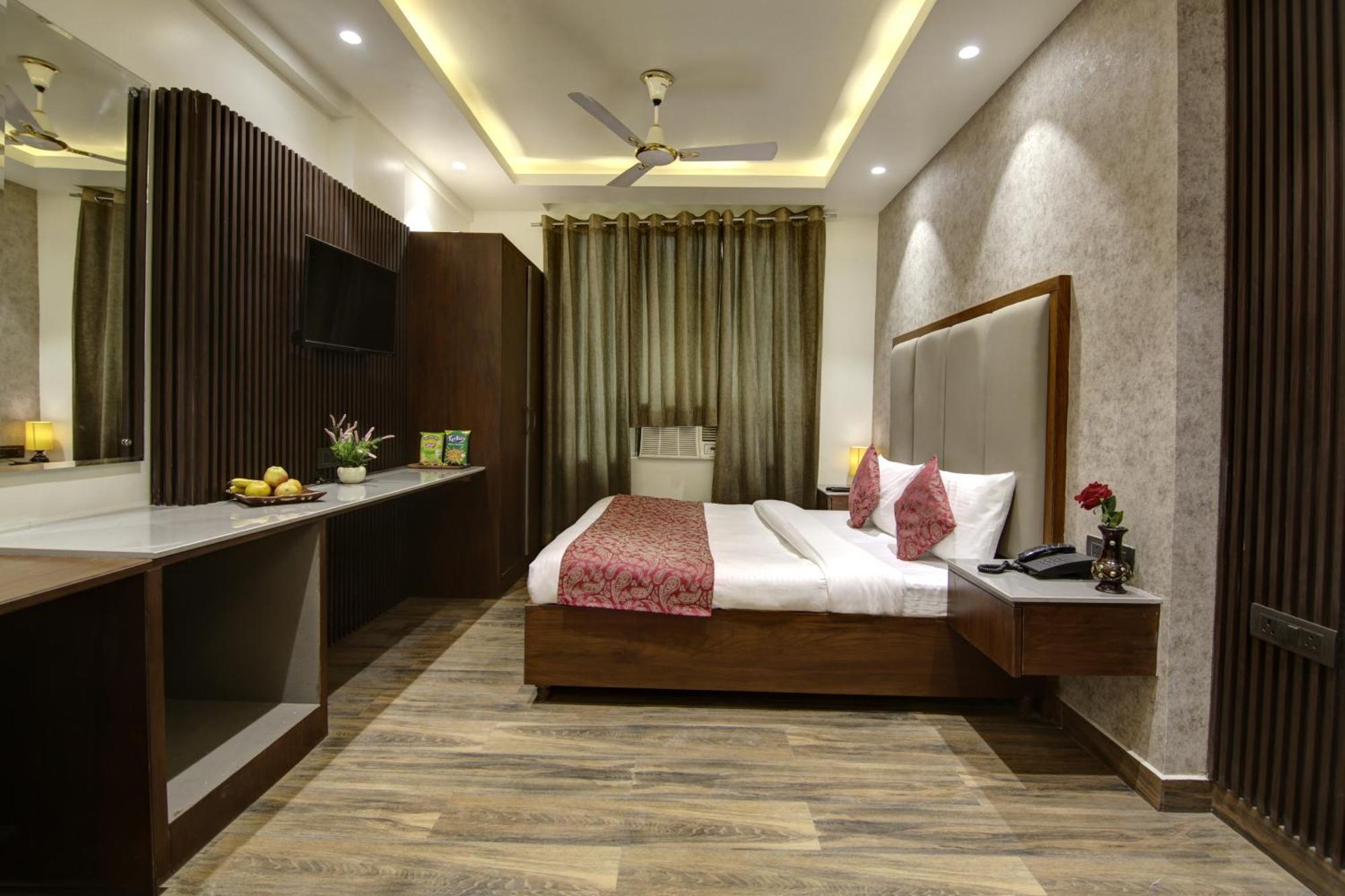 Hotel Kashish Plaza - 5 Mins From Metro Station Delhi  Exterior foto